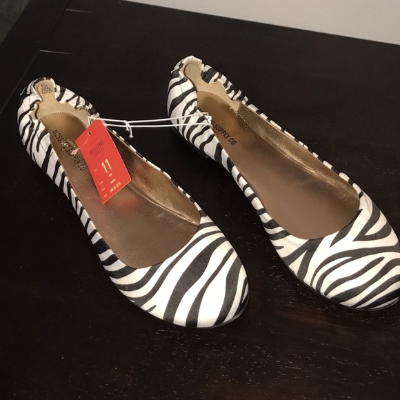 zebra flats